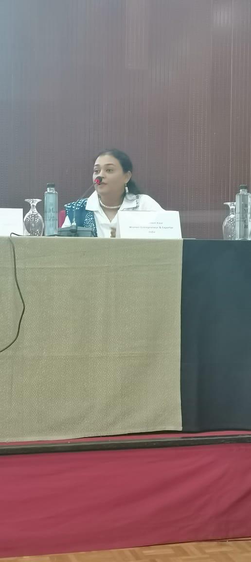 UNESCAP Wesellonline online training photo gallery